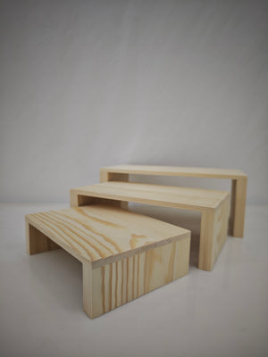 Minimalist Wooden Display Shelf, Bench-Style Showcase Rack, Desktop Miniature Figurine / Small Item Display Base, Handmade DIY Craft Materials