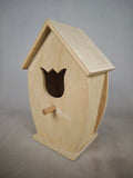 Log birdhouse pendant - Shaped like a pointed small house - Hollowed-out bird's nest with tulips/ stars/birds as decorations - Outdoor garden and courtyard decoration - DIY handmade rough form
