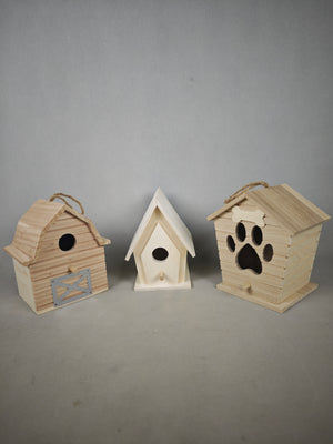 Outdoor Solid Wood Birdhouse Hanging Ornament, Rustic Barn Style Nest, Creative Pet Paw Print Birdhouse, Garden and Balcony Hanging Decoration, Wooden Birdhouse