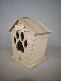 Outdoor Solid Wood Birdhouse Hanging Ornament, Rustic Barn Style Nest, Creative Pet Paw Print Birdhouse, Garden and Balcony Hanging Decoration, Wooden Birdhouse