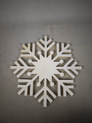 Log Snowflake Reindeer Ornament, Christmas Tree Decoration, Laser-Cut Wooden Hanging Decor, Nordic Forest-Style Wall Hanging, DIY Hand-Painted Craft Material